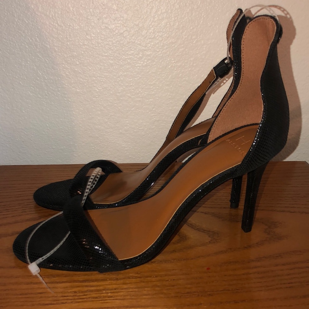 High heels - Picture 2 of 8